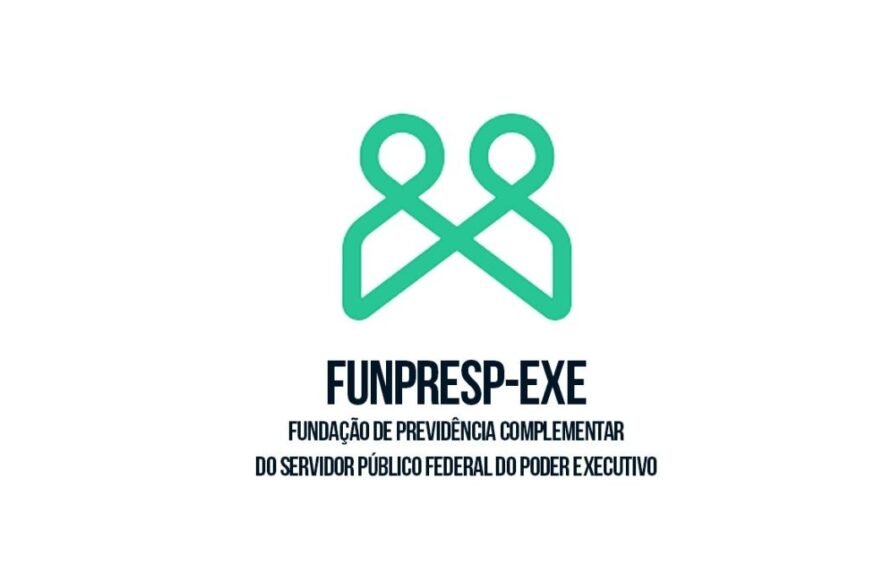 Logotipo da FUNPRESP-EXE, com símbolo gráfico verde representando duas figuras humanas estilizadas interligadas, acima do nome da fundação em letras maiúsculas: "FUNPRESP-EXE". Abaixo, o texto: "Fundação de Previdência Complementar do Servidor Público Federal do Poder Executivo".